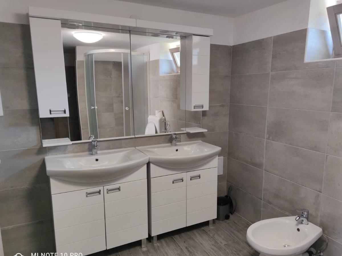 Ferienwohnung Das Blaue Haus Vendégház - Kovácshida Exterior foto